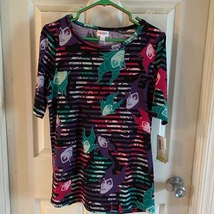 LulaRoe Maleficent Top Gigi